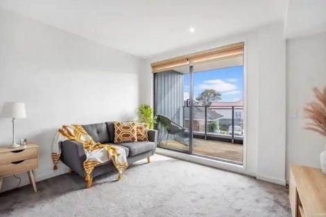 Photo of property in 107/8 Gray Avenue, Mangere East, Auckland, 2024