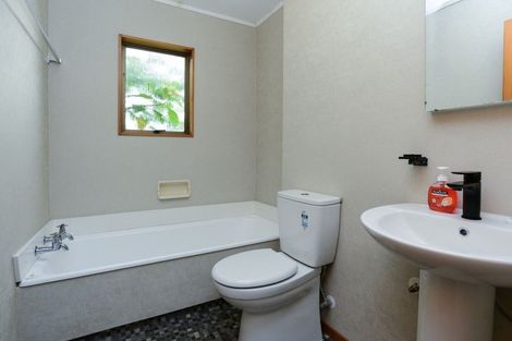 Photo of property in 23 Roslyn Road, Bluff Hill, Napier, 4110
