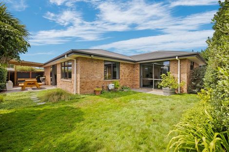 Photo of property in 28 Merrilees Place, Linwood, Christchurch, 8062