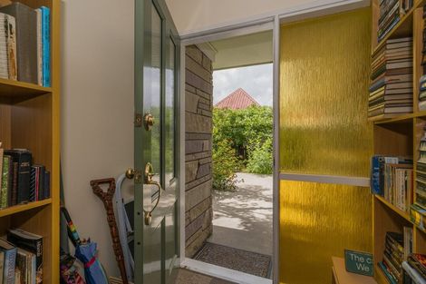 Photo of property in 14 Hamilton Crescent, Whitianga, 3510