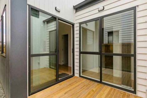 Photo of property in 51 Clayden Shuttleworth Street, Papakura, 2110