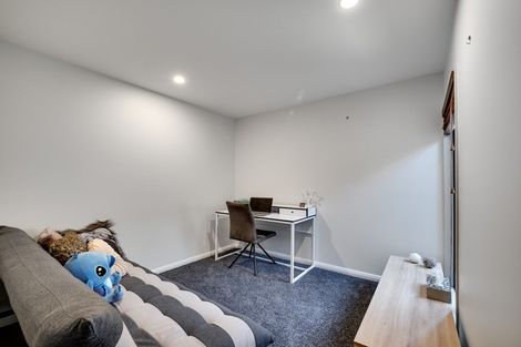 Photo of property in 17 Marsack Crescent, Halswell, Christchurch, 8025