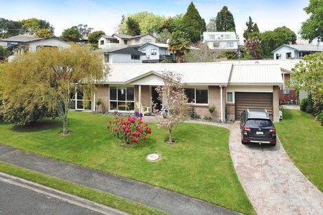 Photo of property in 14 Muir Place, Te Puke, 3119