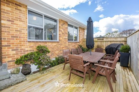 Photo of property in 15 Akron Grove, Totara Park, Upper Hutt, 5018
