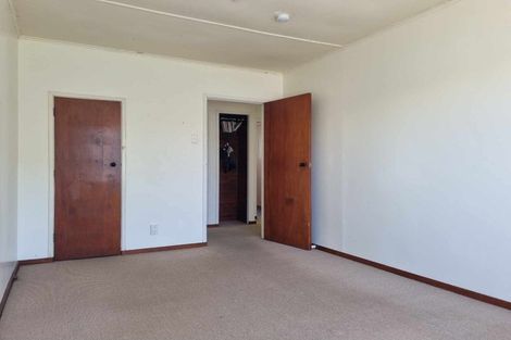 Photo of property in 2 Chard Street, Westown, New Plymouth, 4310
