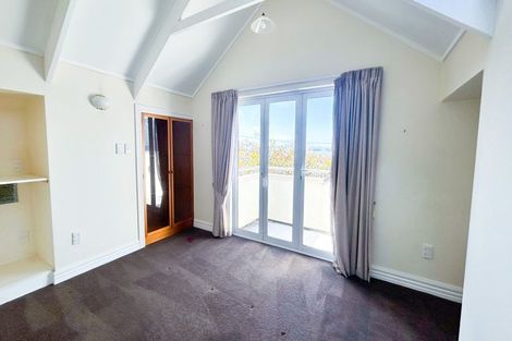 Photo of property in 33 Churchill Road, Cockle Bay, Auckland, 2014