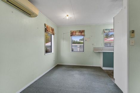 Photo of property in 53a Kirk Street, Otaki, 5512