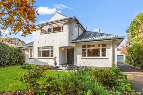 Photo of property in 6 Awatea Terrace, Hokowhitu, Palmerston North, 4410