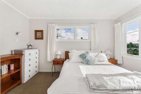 Photo of property in 30 Queen Street, Te Puke, 3119
