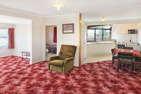 Photo of property in 12 Roore Street, Foxton Beach, Foxton, 4815