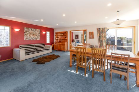 Photo of property in 6 Somerton Rise, Westmorland, Christchurch, 8025