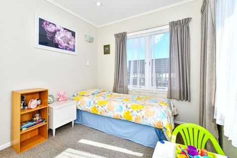 Photo of property in 21 Clark Road, Pahurehure, Papakura, 2113