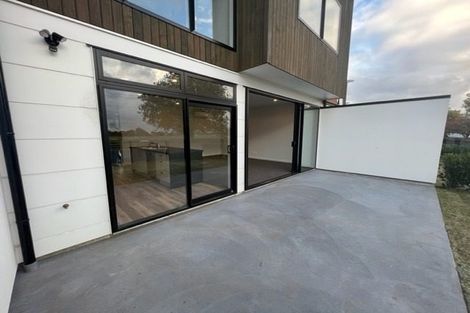 Photo of property in 15 Ruge Court, Cambridge, 3434