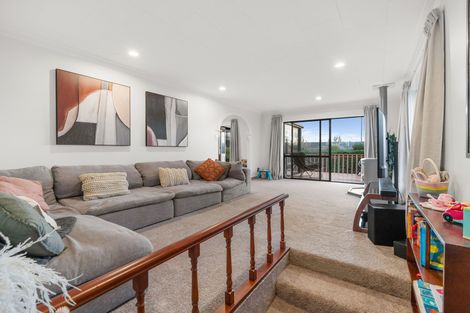 Photo of property in 47 Kinmont Crescent, Kinmont Park, Mosgiel, 9024