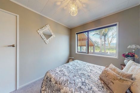 Photo of property in 32 Hauraki Road, Hauraki, Auckland, 0622