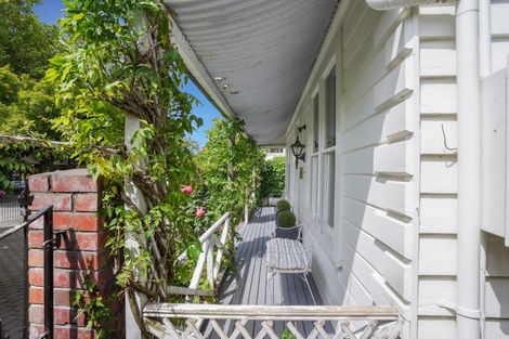 Photo of property in 96 Holly Road, St Albans, Christchurch, 8014