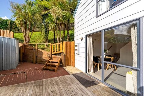 Photo of property in 1/147 Spinella Drive, Bayview, Auckland, 0629