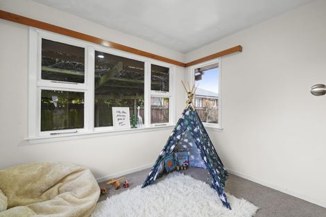 Photo of property in 43 Bevington Street, Avonhead, Christchurch, 8042