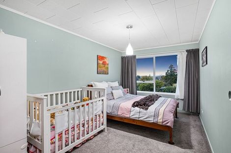 Photo of property in 4 Rehia Road, Massey, Auckland, 0614