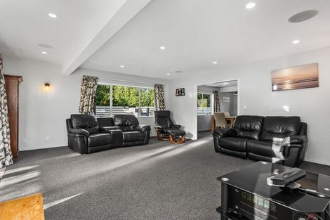 Photo of property in 14 Van Dieman Close, Templeton, Christchurch, 8042
