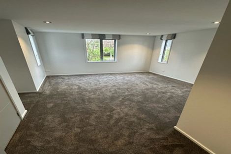 Photo of property in 18 Bryndwr Road, Fendalton, Christchurch, 8052