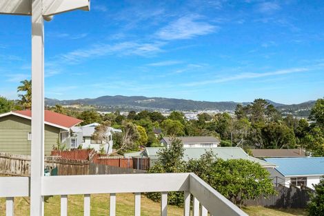 Photo of property in 9 Lockesley Place, Onerahi, Whangarei, 0110