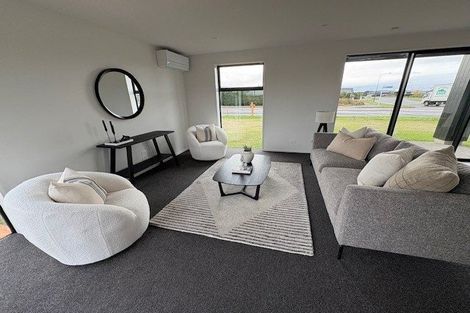 Photo of property in 2 Dynes Road, Rolleston, 7615