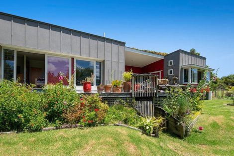 Photo of property in 56a Kaipara Coast Highway, Helensville, Kaukapakapa, 0871