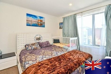 Photo of property in 4 Fermi Lane, Papakura, 2110