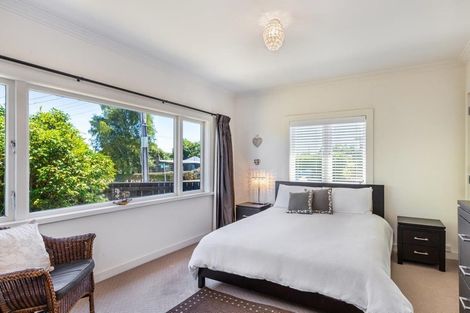 Photo of property in 68 Mere Road, Taupo, 3330