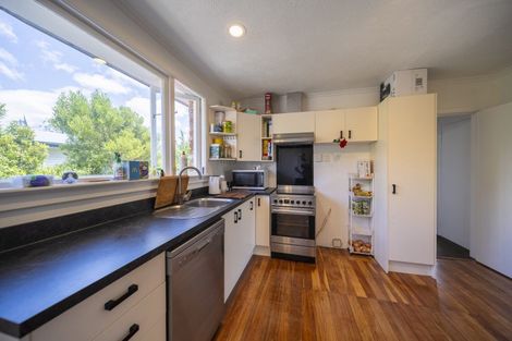 Photo of property in 5 Gunn Street, Te Anau, 9600