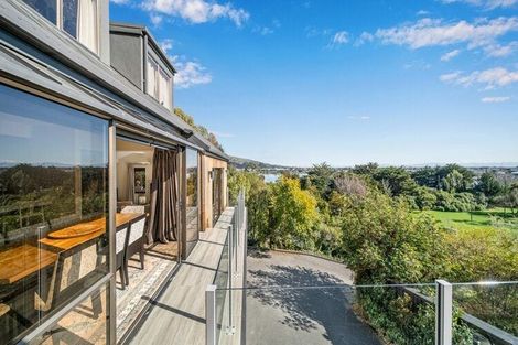 Photo of property in 2 Cannon Hill Crescent, Mount Pleasant, Christchurch, 8081