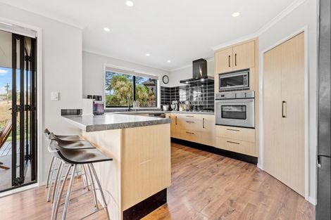 Photo of property in 48 Witheford Road, Wharehine, Wellsford, 0973