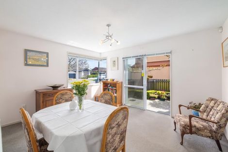 Photo of property in 9 Halliwell Avenue, Papanui, Christchurch, 8052