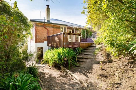 Photo of property in 54 Ravenswood Road, Saint Clair, Dunedin, 9012