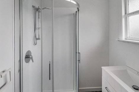 Photo of property in 5 Takatimu Way, Johnsonville, Wellington, 6037