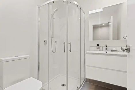 Photo of property in 27 Meg Lane, Glen Eden, Auckland, 0602
