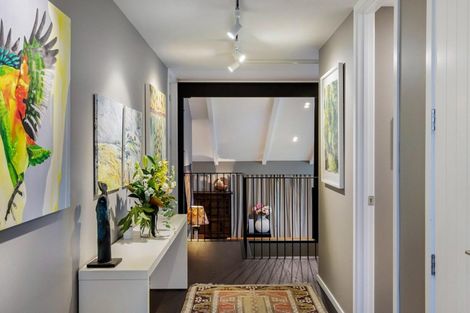 Photo of property in 10 Suffolk Street, Arrowtown, 9302