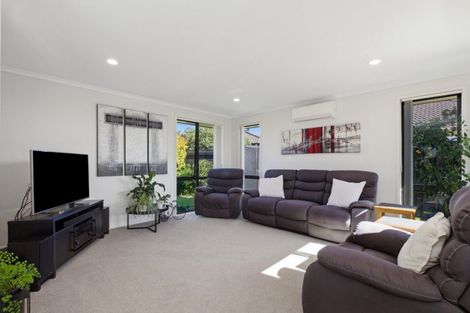 Photo of property in 38 Atlantic Close, Papamoa Beach, Papamoa, 3118