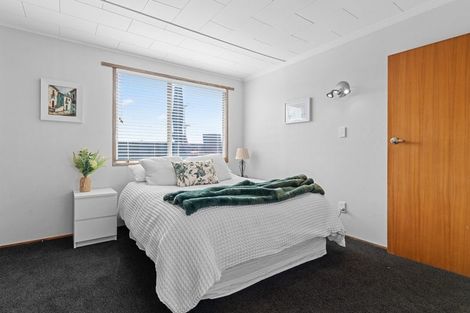 Photo of property in 24a Clyde Street, Mount Maunganui, 3116