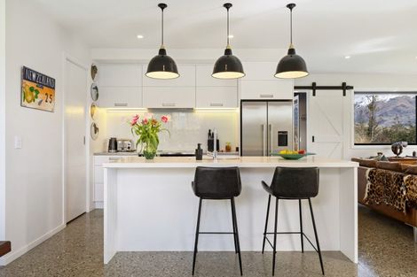 Photo of property in 1 Appin Court, Jacks Point, Queenstown, 9371