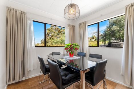 Photo of property in 47a Matai Road, Stanmore Bay, Whangaparaoa, 0932