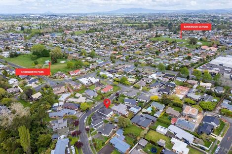 Photo of property in 1/7 Tudor Crescent, Chedworth, Hamilton, 3210