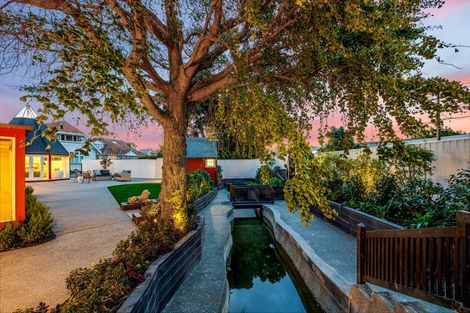 Photo of property in 64 Kings Crescent, Hutt Central, Lower Hutt, 5010