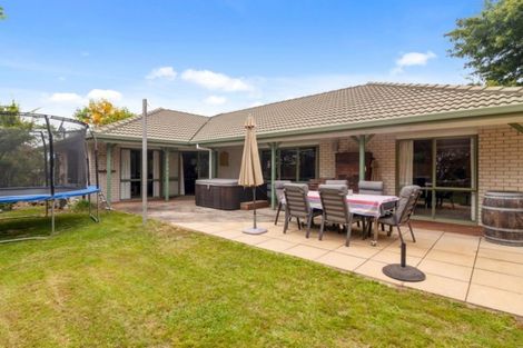 Photo of property in 10 Icarus Place, Sunnybrook, Rotorua, 3015