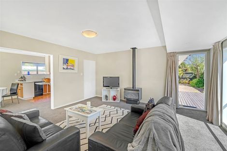 Photo of property in 70 Cutts Road, Russley, Christchurch, 8042
