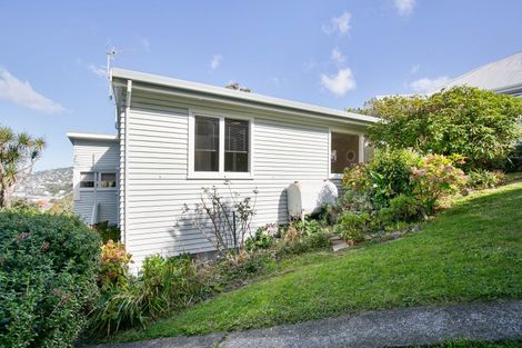 Photo of property in 2 Waipapa Road, Hataitai, Wellington, 6021