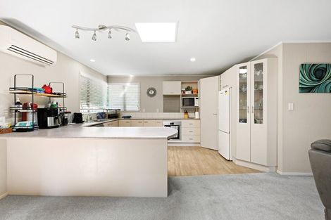 Photo of property in 26 Bouverie Crescent, Flagstaff, Hamilton, 3210