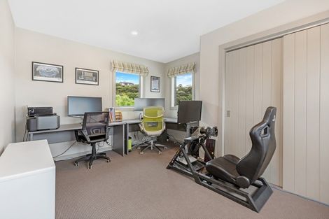 Photo of property in 7 Resolution Drive, Whitby, Porirua, 5024