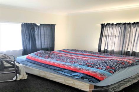 Photo of property in 595 Queen Street East, Levin, 5510